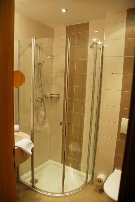 Koupelna v ubytování Alpenhotel Badmeister