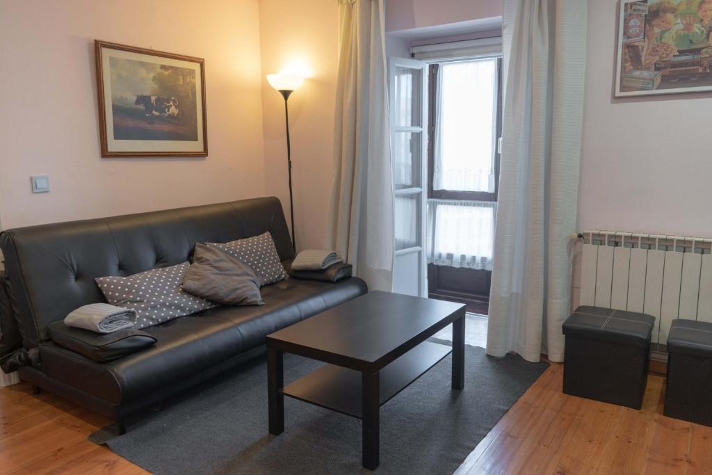 Fotografie z fotogalerie ubytování Apartamentos San Roque v destinaci Llanes