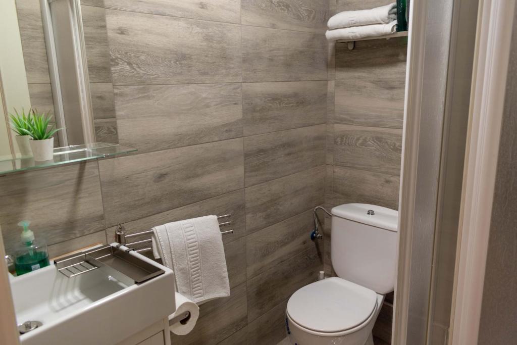 Fotografie z fotogalerie ubytování Apartamentos San Roque v destinaci Llanes