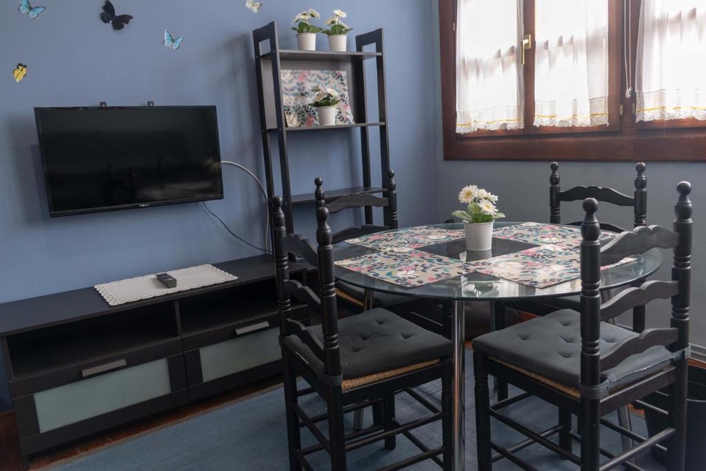 Fotografie z fotogalerie ubytování Apartamentos San Roque v destinaci Llanes