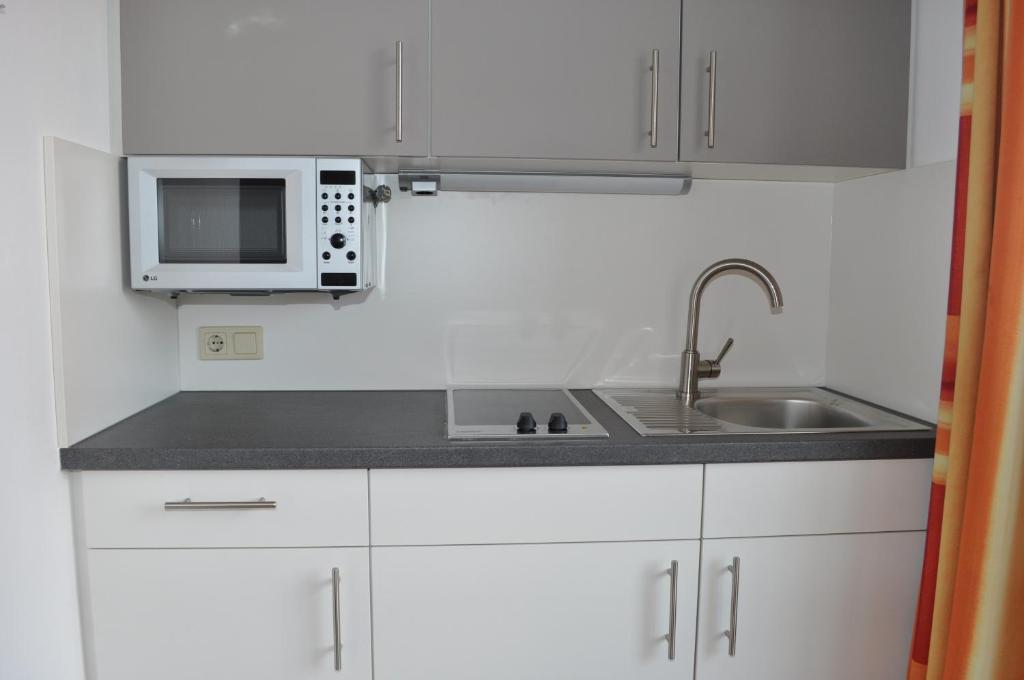 Kuchyňa alebo kuchynka v ubytovaní Appartements Peter