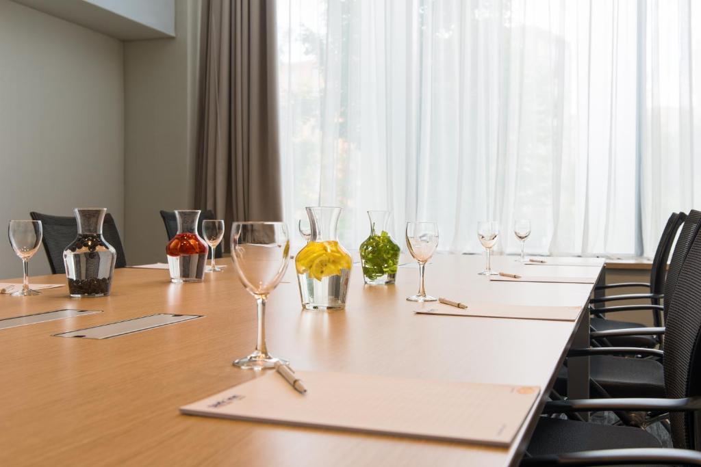 Quality Hotel Ostrava City - Resim 41