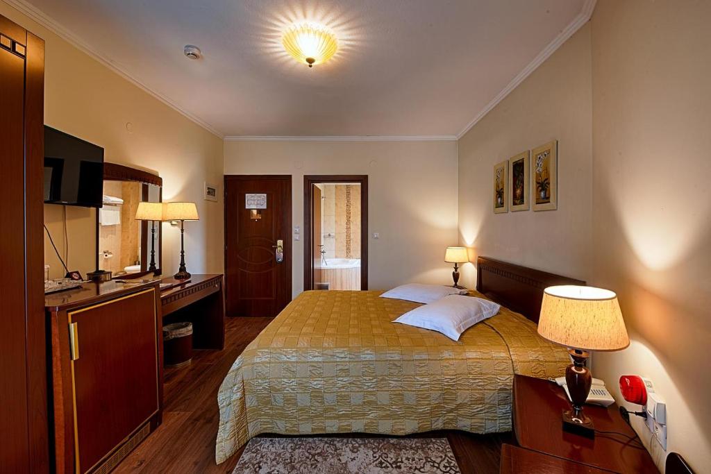 Hotel Nostos - Quarto Duplo Padrão