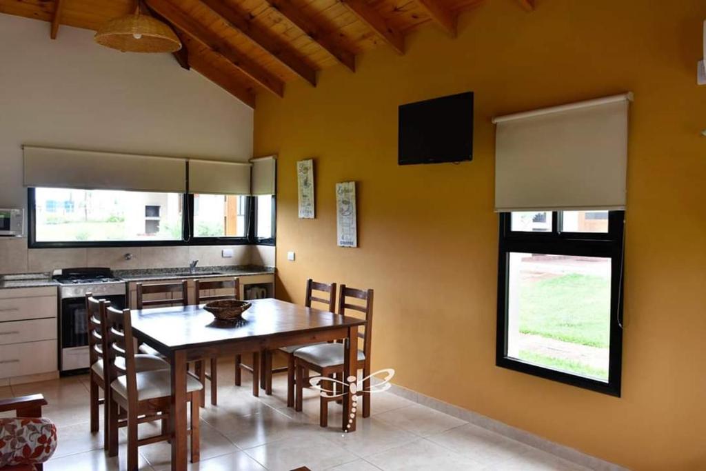 Iguape Aparts & Spa - Casa De Dos Dormitorios