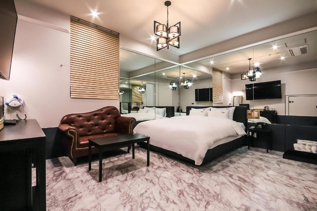 Hotel Seowa - Housity
