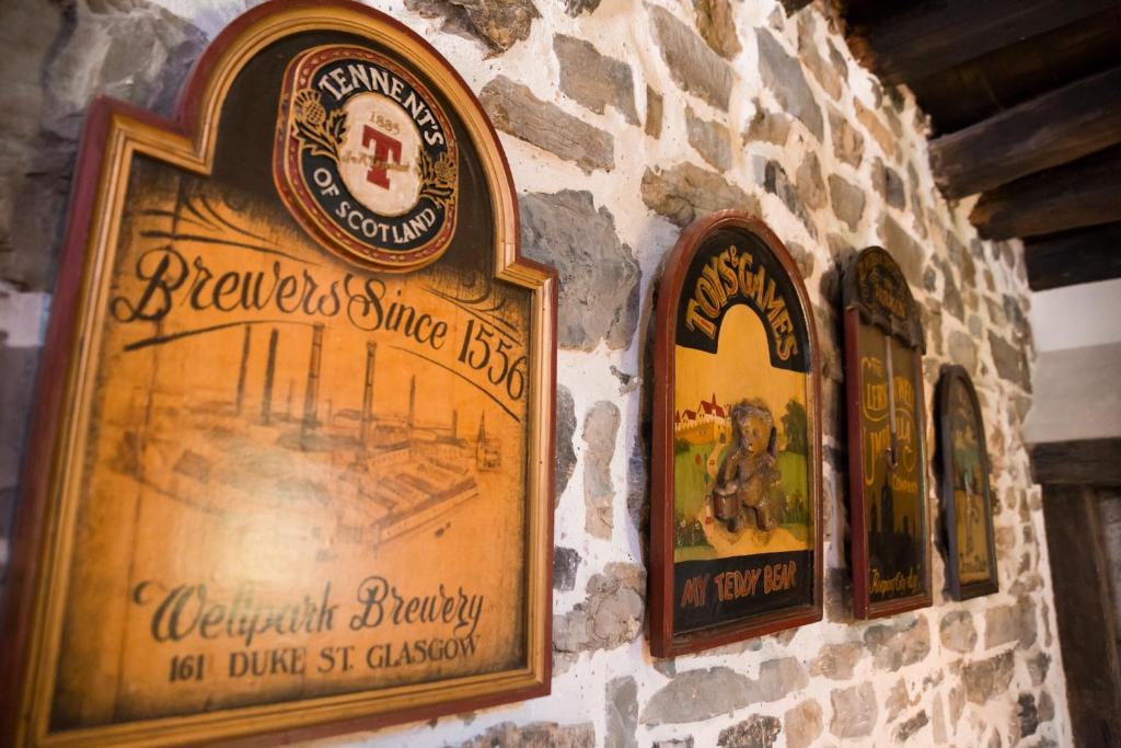 Certyfikat, podpis lub inny dokument wystawiony w obiekcie B&B Sopra il Portico
