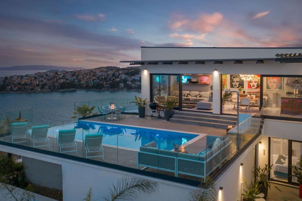 Luxury Villa Riva with Infinity Pool, Trogir – Aktualisierte Preise für 2024