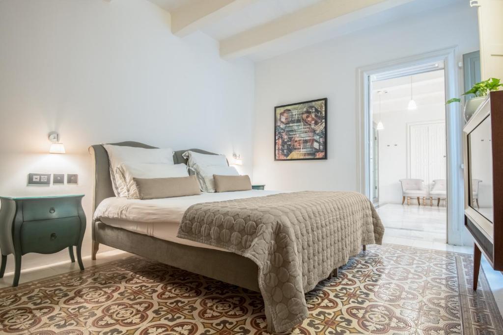 Unveiling Valletta's Finest: A Closer Look at the Top 12 Boutique Hotels - Casa Ellul Boutique Hotel Services and amenities