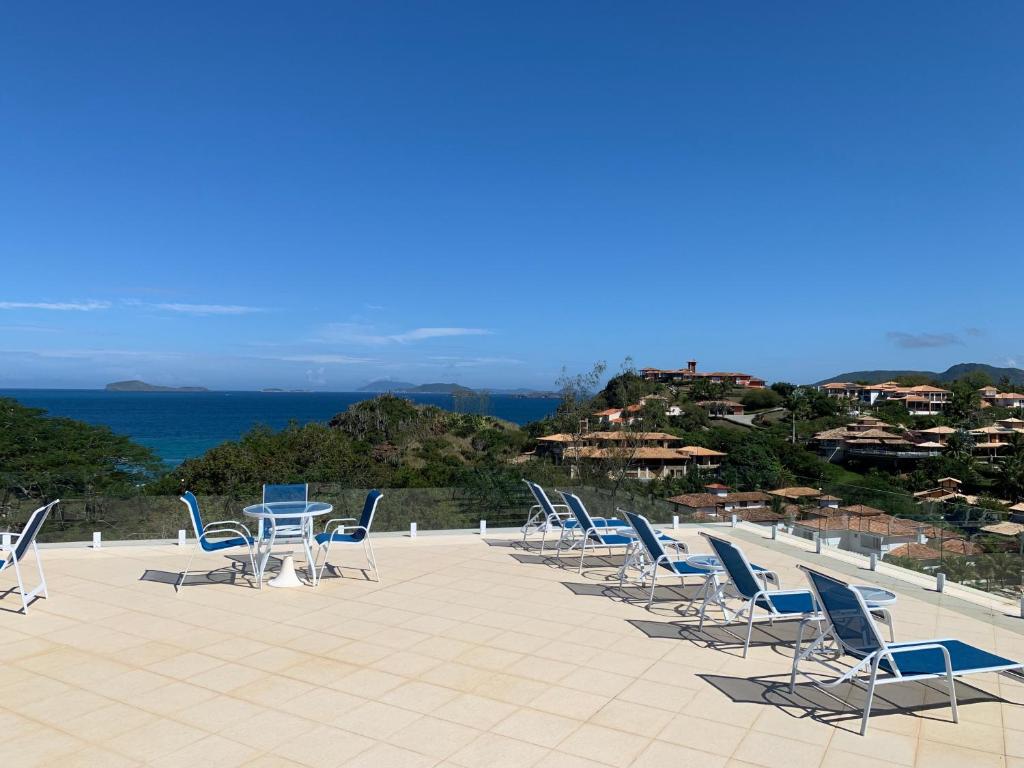  Praia da Ferradurinha Guest House