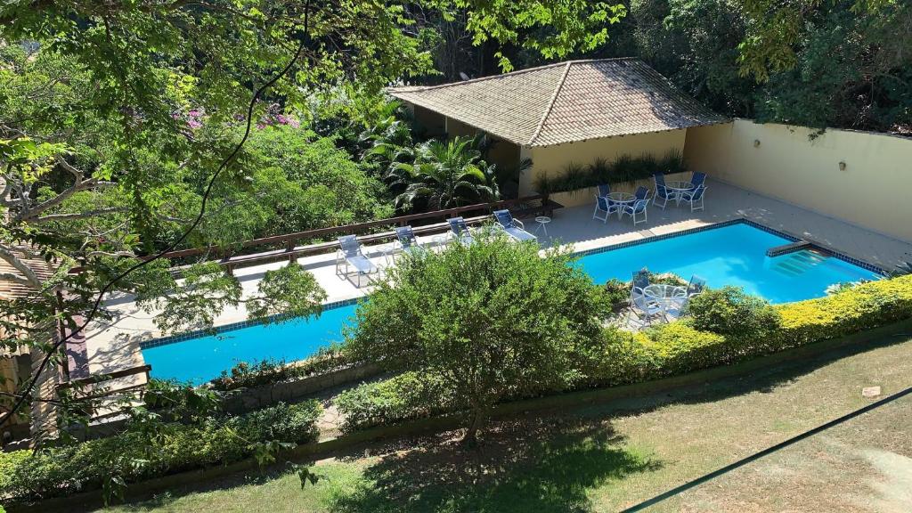  Praia da Ferradurinha Guest House