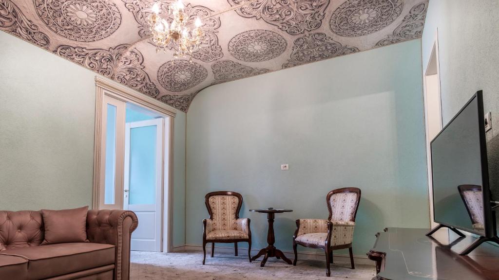 JMR Royal -Luxury Rooms & Private Sauna - Resim 31