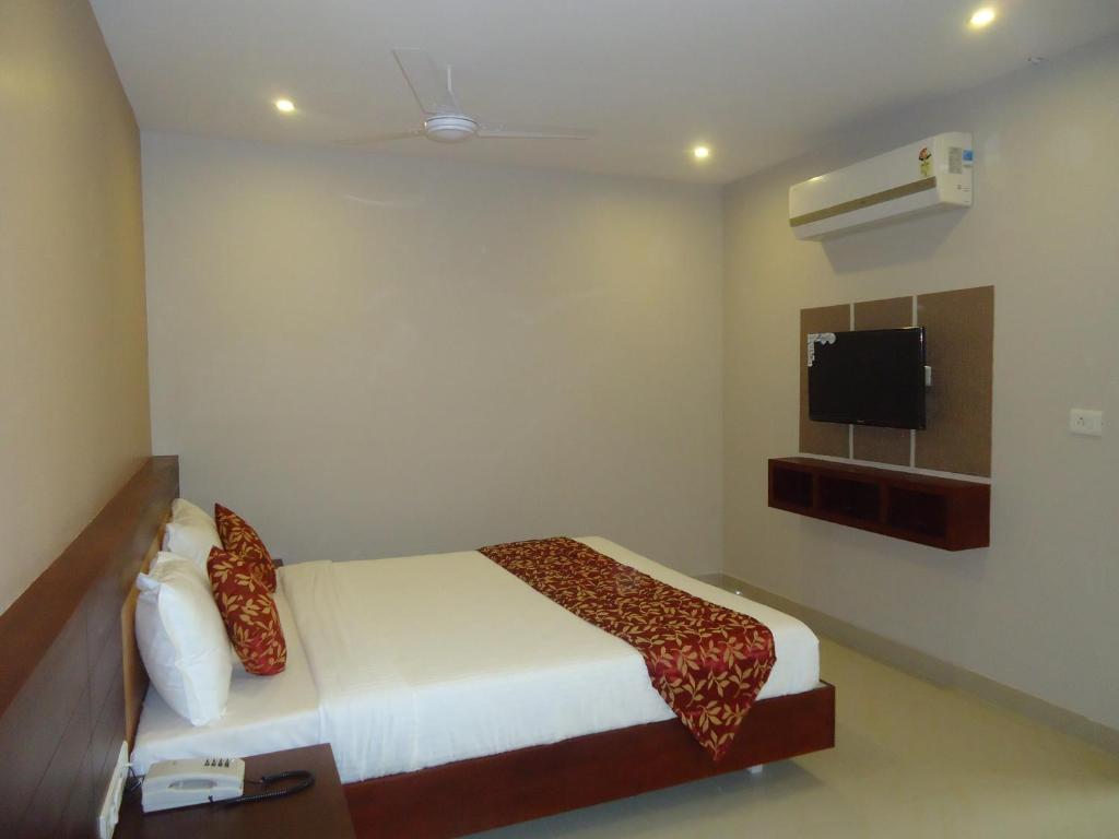 Gallery image of Pleasant Inn in Pondicherry