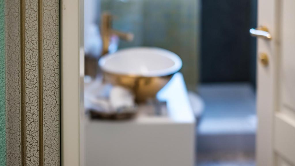 JMR Royal -Luxury Rooms & Private Sauna - Resim 25