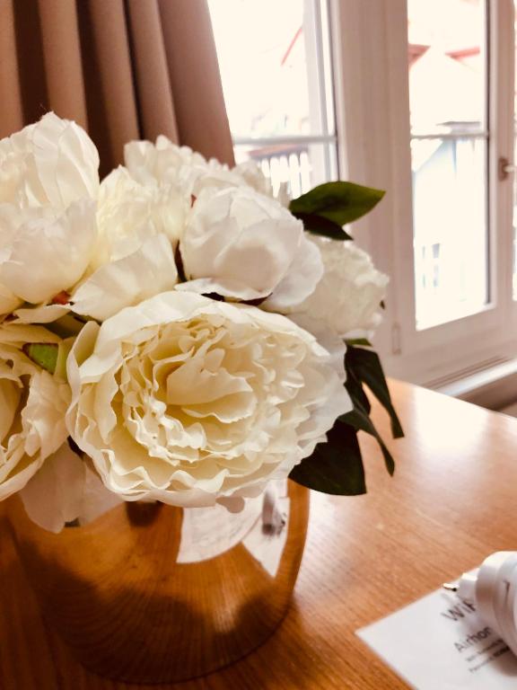 Zürich Niederdorf - Grossmünster - Resim 9