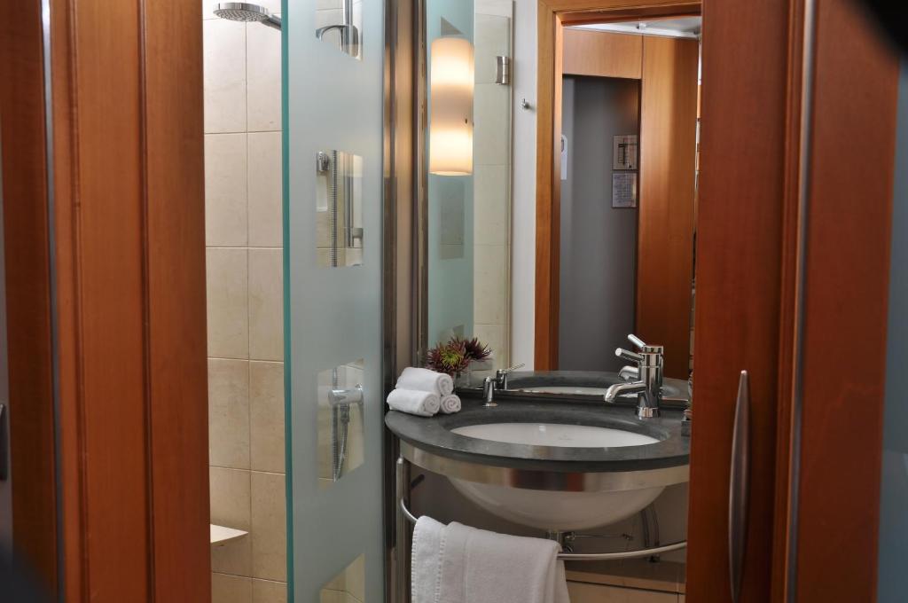 Koupelna v ubytování Hotel Eggers Hamburg