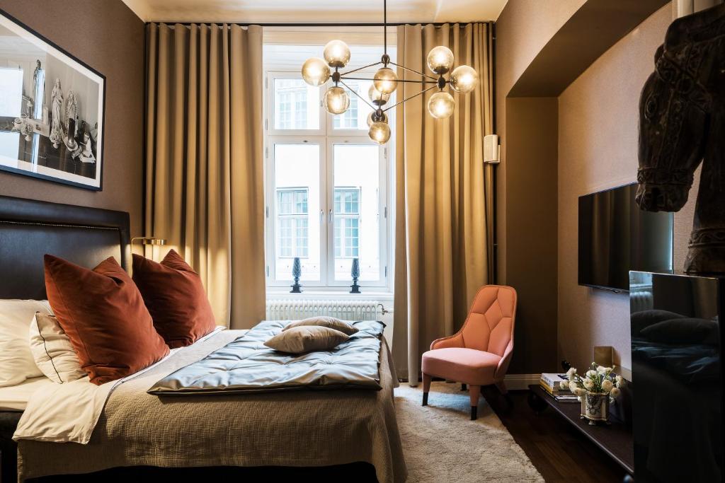 TV a/nebo společenská místnost v ubytování Lydmar Hotel