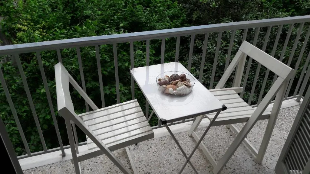 Panormou-Katechaki Metro: Cosy & quiet apartment, Atena, Grecia