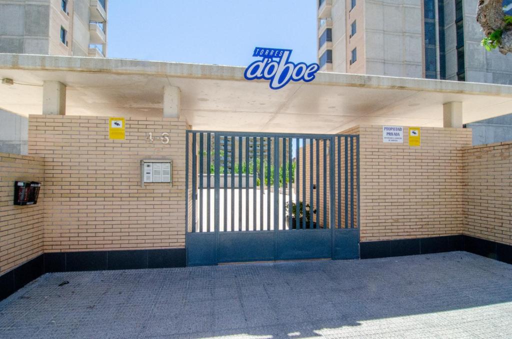 Apartamentos Torre DOboe by Renthas, Benidorm – Updated 2023 ...