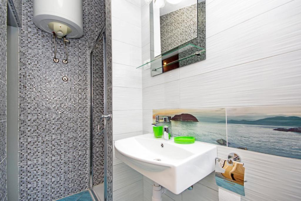 Kúpeľňa v ubytovaní Apartments Ribarević