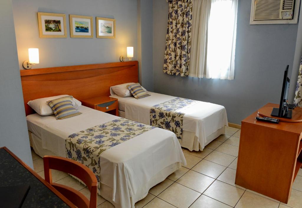  Summit Montese Tower Hotel