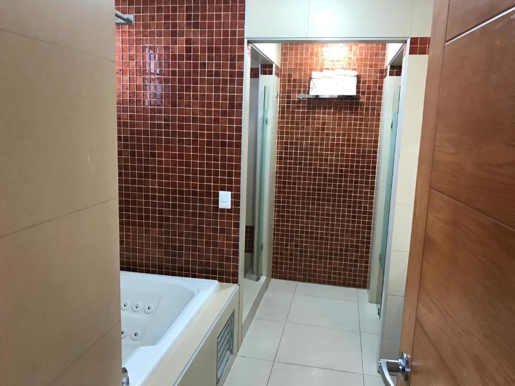 Koupelna v ubytování Hostalia Hotel Expo & Business Class