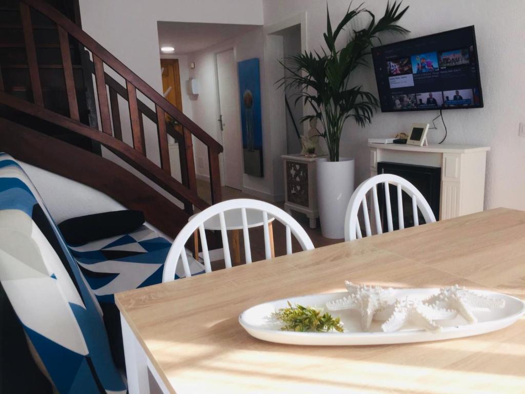 PRECIOSA CASITA JUNTO AL MAR, Roquetas de Mar – Updated 2022 ...