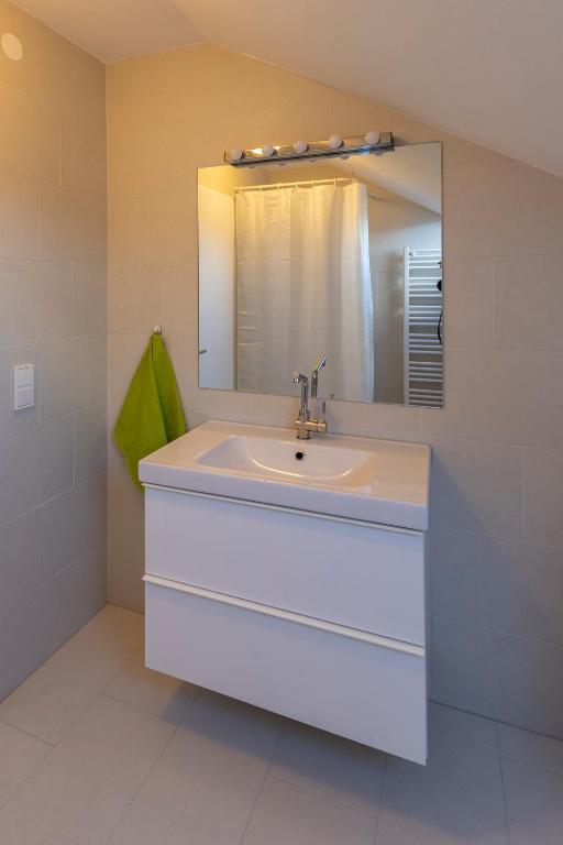 Kúpeľňa v ubytovaní Flataid Apartmenthaus Brauhausstrasse