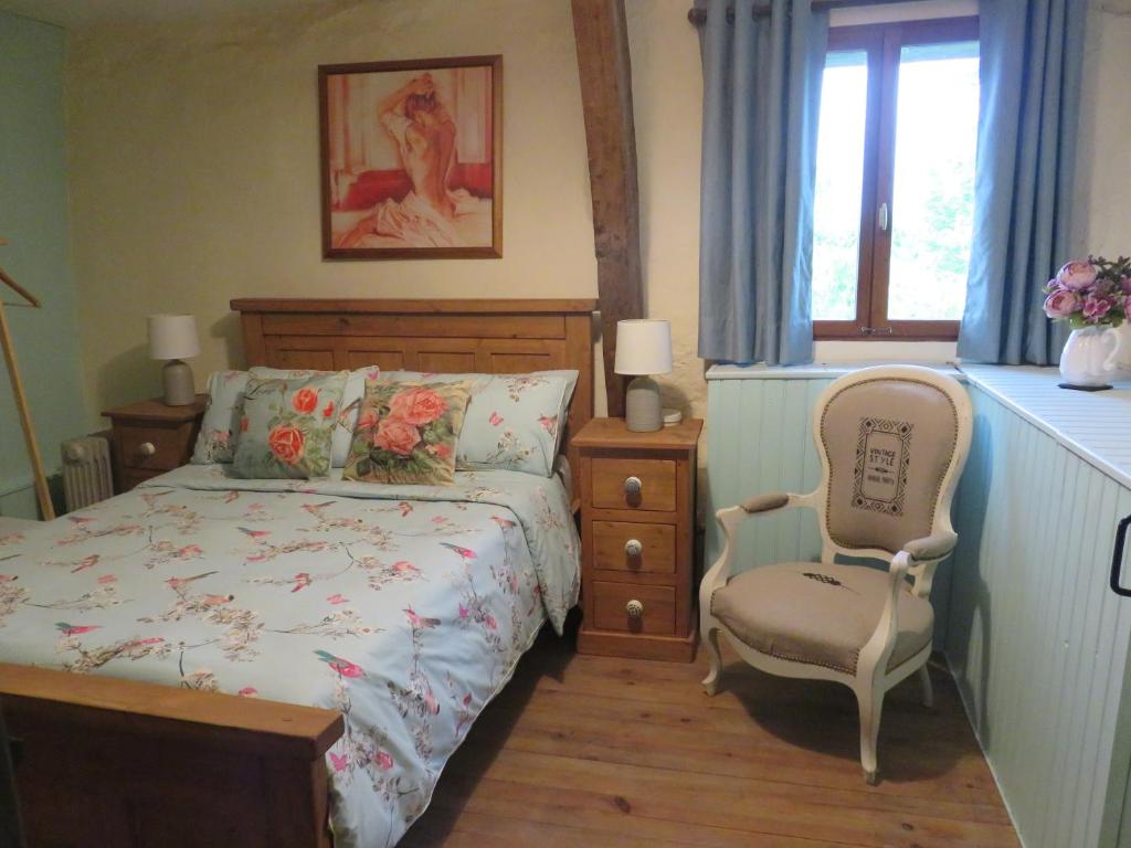 Postel nebo postele na pokoji v ubytování Michouat Chambre D'Hotes
