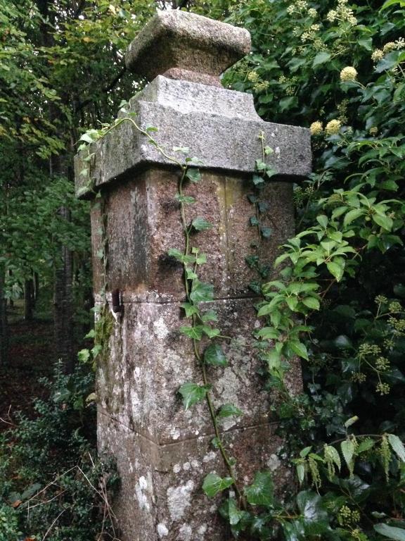 Fotografie z fotogalerie ubytování chateau isigny, le plus petit et le plus secret des châteaux de charme v destinaci Isigny-le-Buat