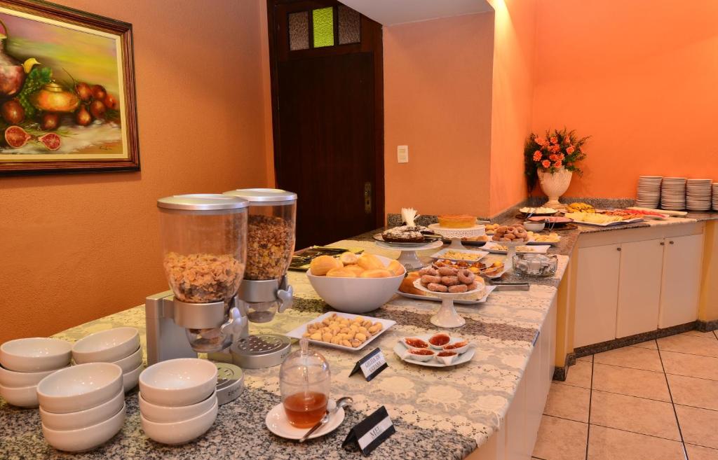  Boroni Palace Hotel