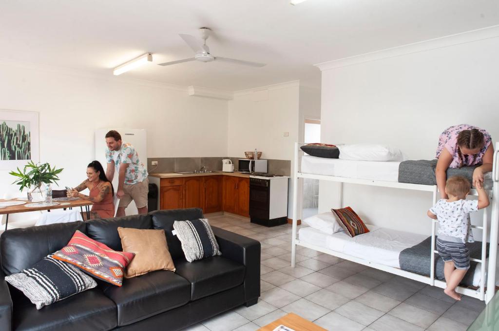 Motel Nomad - Resim 38