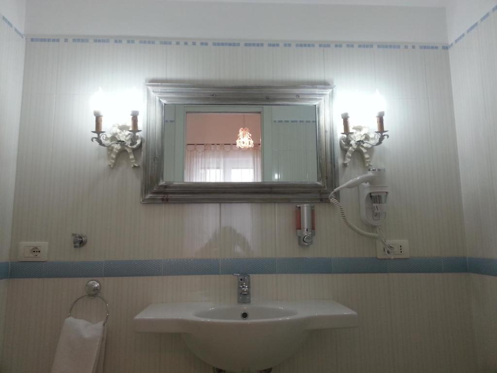 Koupelna v ubytování Fortino B&B Capri