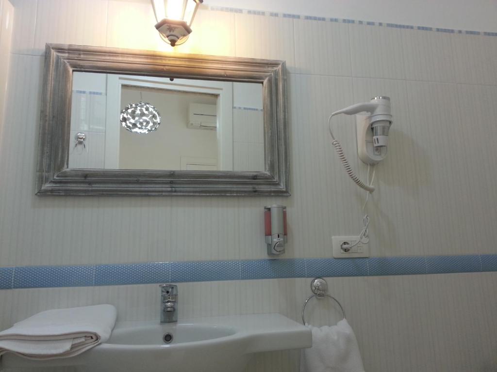 Koupelna v ubytování Fortino B&B Capri