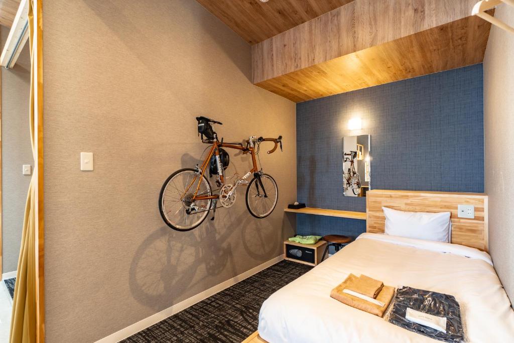 I-Link Hostel & Cafe Shimanami房間的床