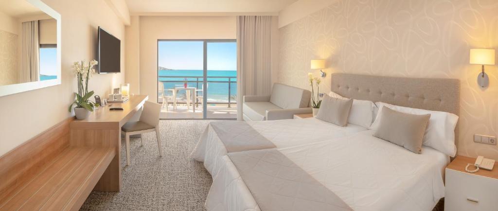 Hotel RH Corona del Mar 4* Sup - Twin Room With Sea View And Terrace