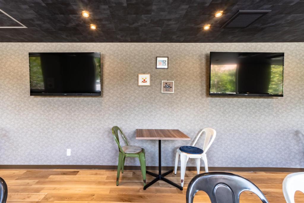 I-Link Hostel & Cafe Shimanami電視和／或娛樂中心