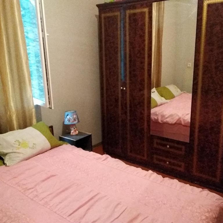 Postel nebo postele na pokoji v ubytování Goga Guesthouse
