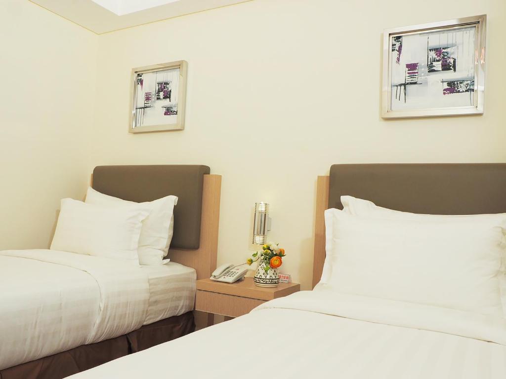 d'primahotel Airport Jakarta 2 - Superior Twin Room With No Window