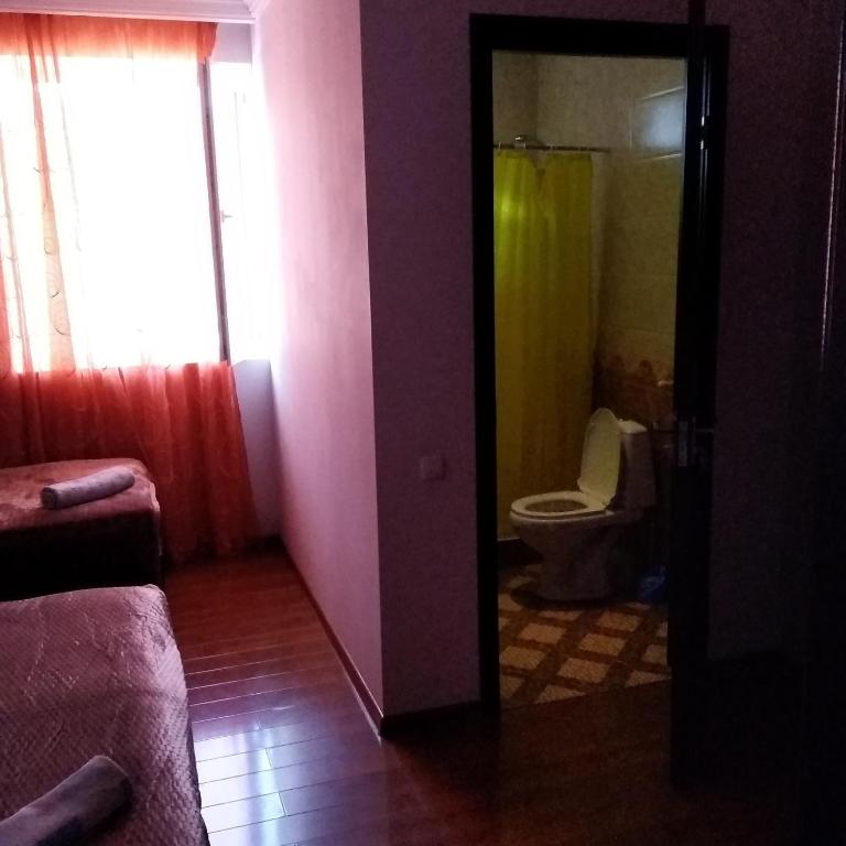 Koupelna v ubytování Goga Guesthouse