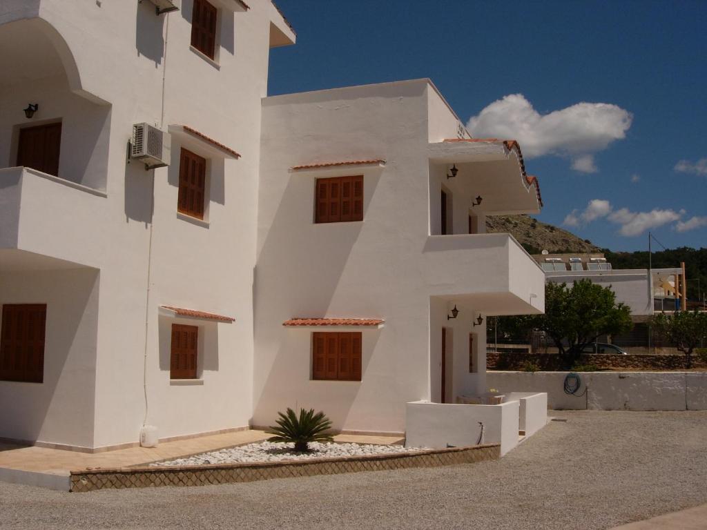 Gallery image of Maria Apartments in Pefki Rhodes