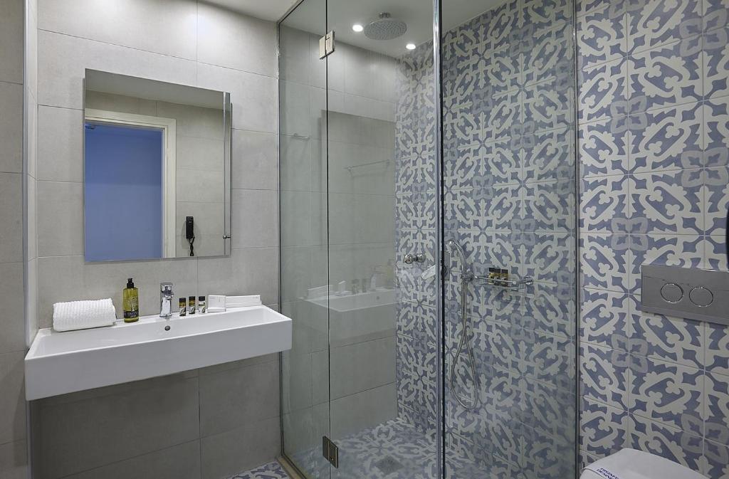 Kúpeľňa v ubytovaní Vasia Boulevard Hotel (Adults Only)