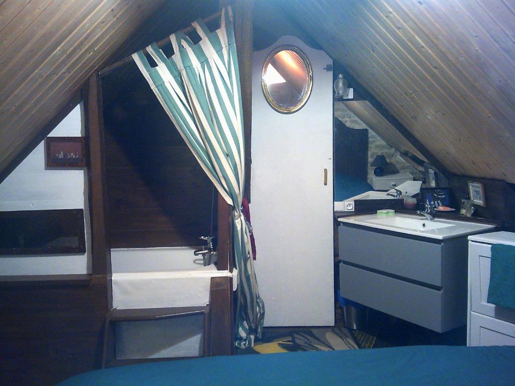 Kuchyň nebo kuchyňský kout v ubytování Au verger de Marcilly