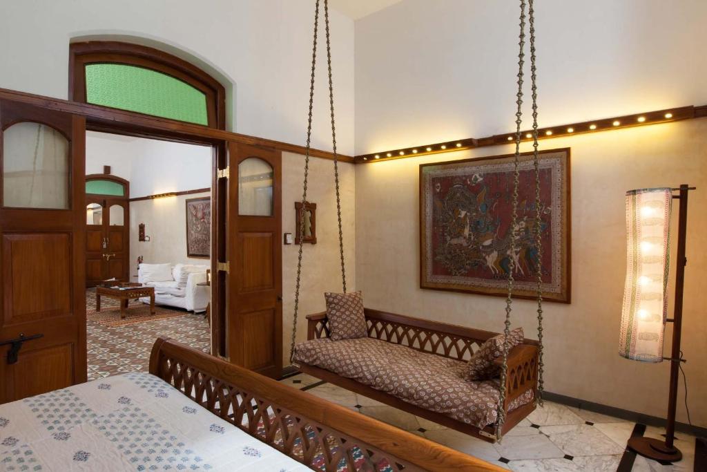 The House of MG-A Heritage Hotel, Ahmedabad - Grand Suite Patrimoine Moderne