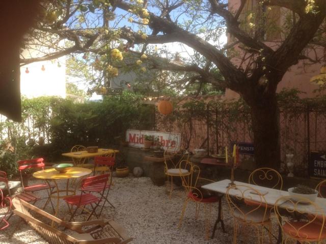 Sous l'abricotier - 14