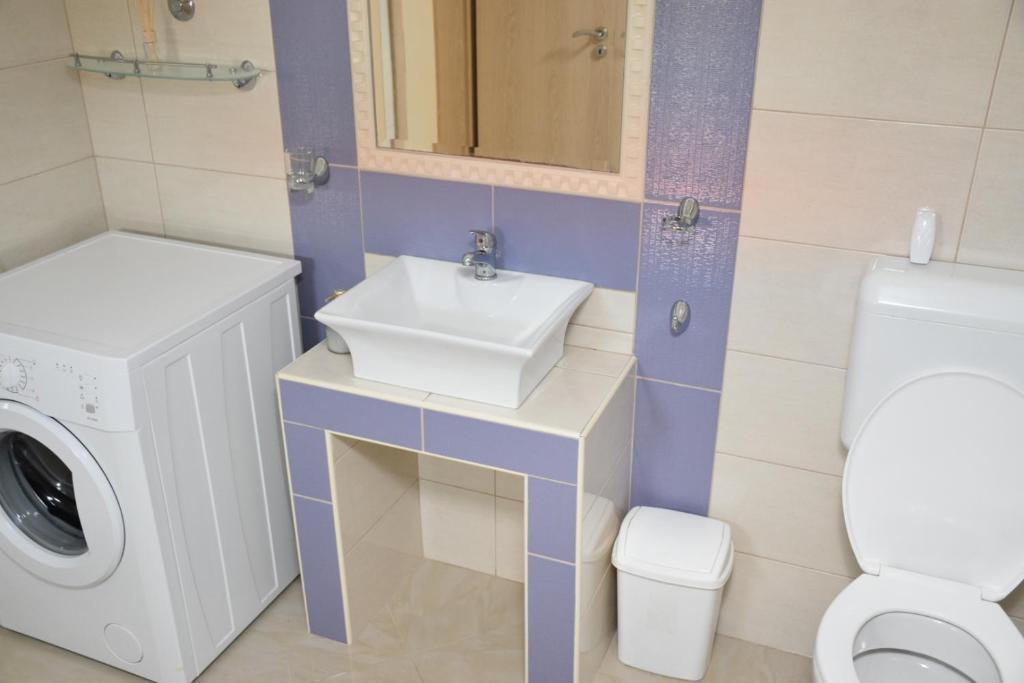 Koupelna v ubytování Apartments Piccolo Piaccere
