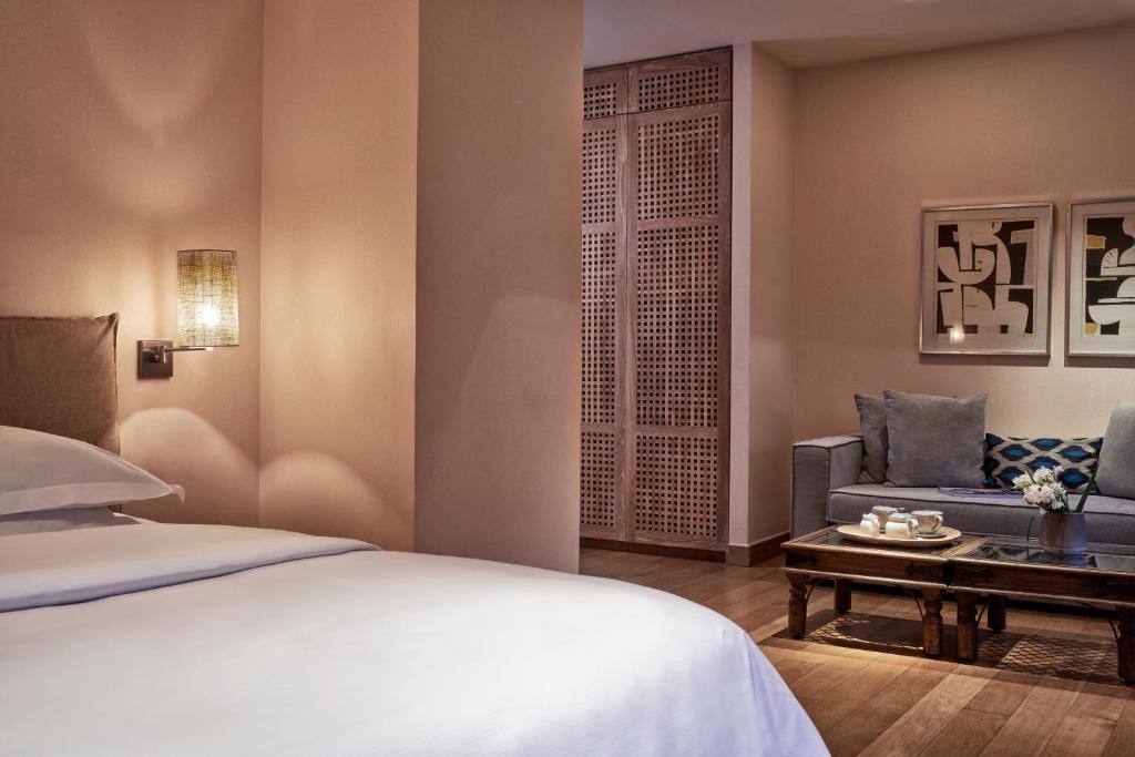 The Margi - Resim 31