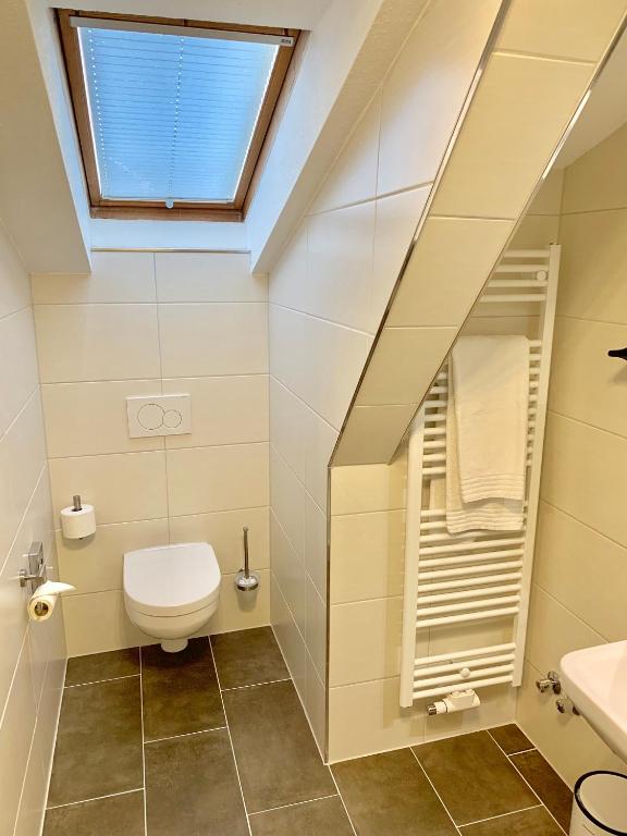Koupelna v ubytování Hotel Waldhalle