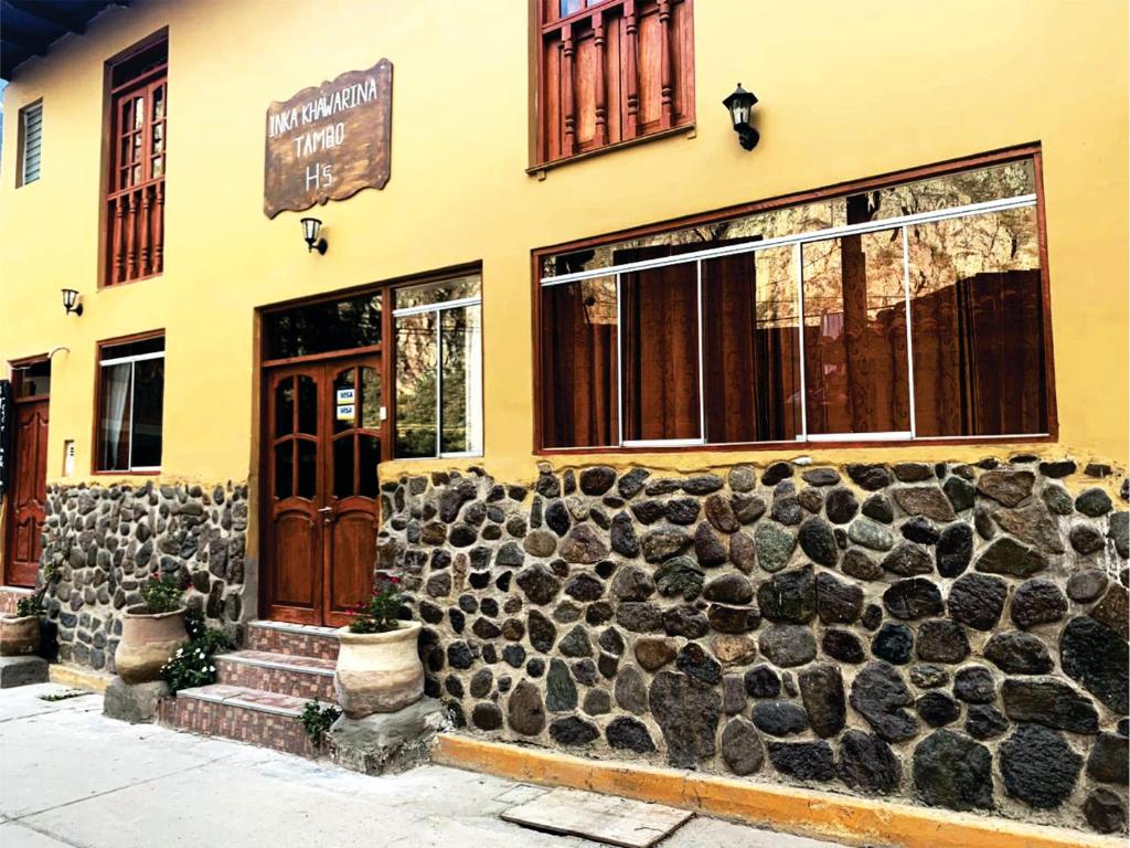 Budova, kde se hotel nachází