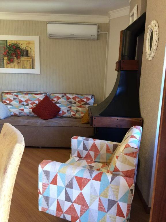  Apto 6 pessoas prox Rua Coberta