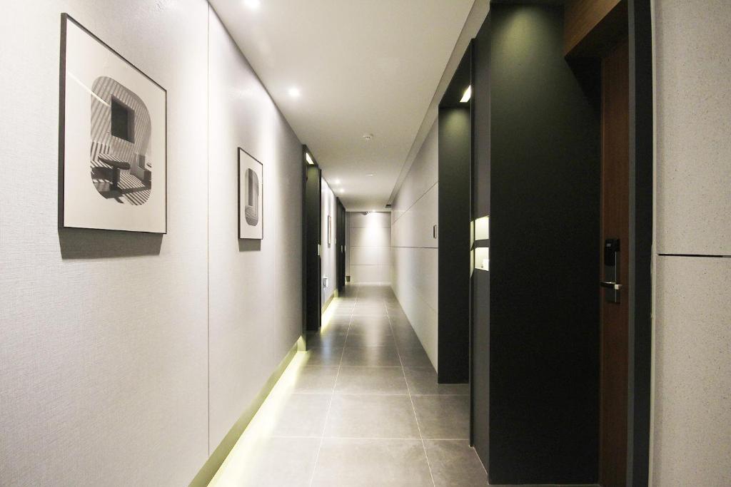 釜山にあるBrown Dot Hotel Seomyeonのギャラリーの写真